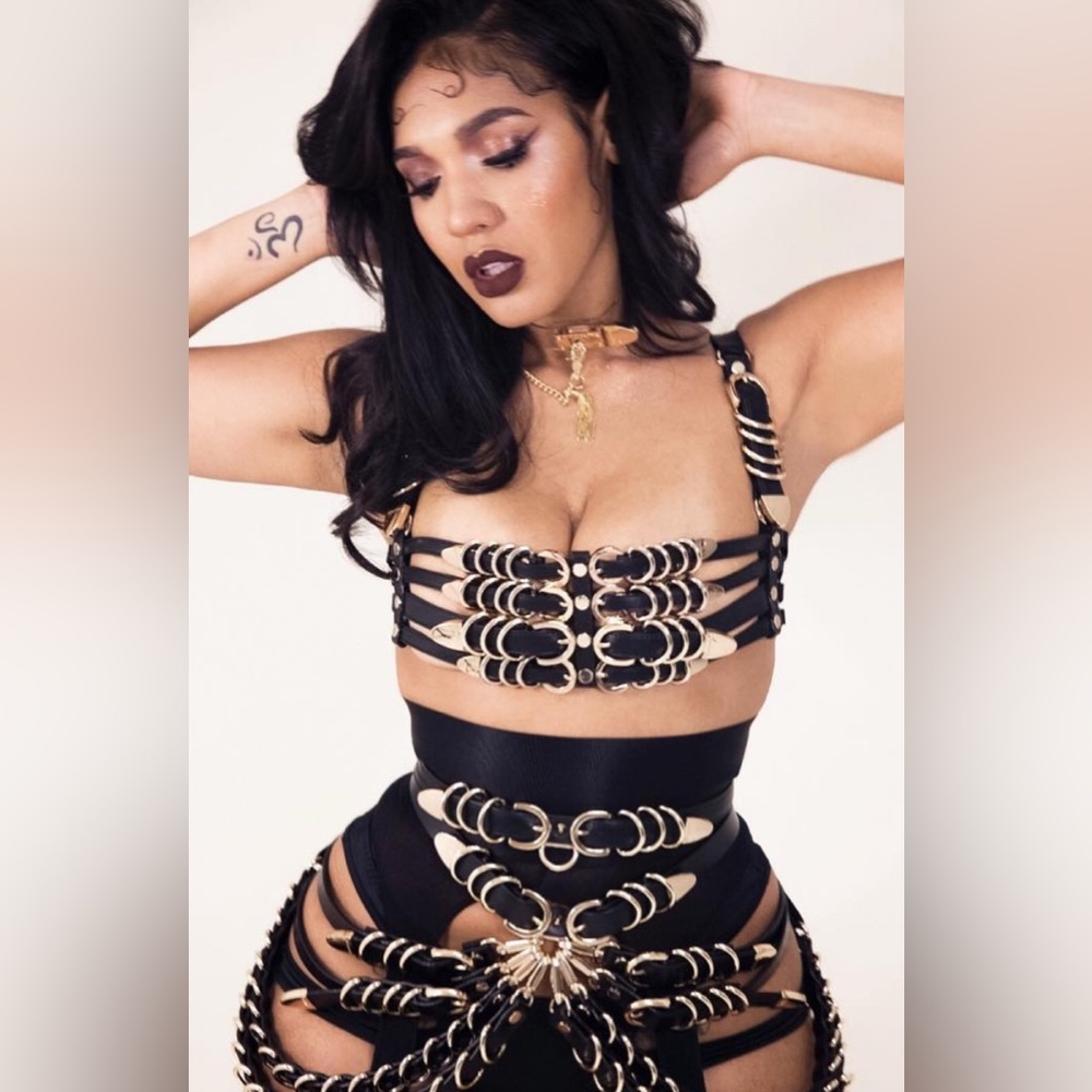 SOLD Creepyyeha URI Bra Black and Gold